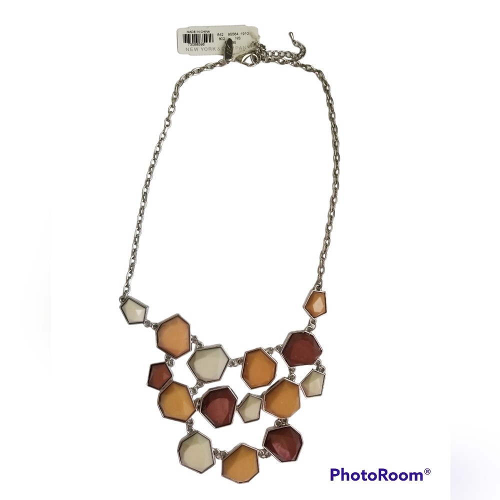 NWT NEW YORK & CO Statement Fashion Bib Necklace | SZ OS